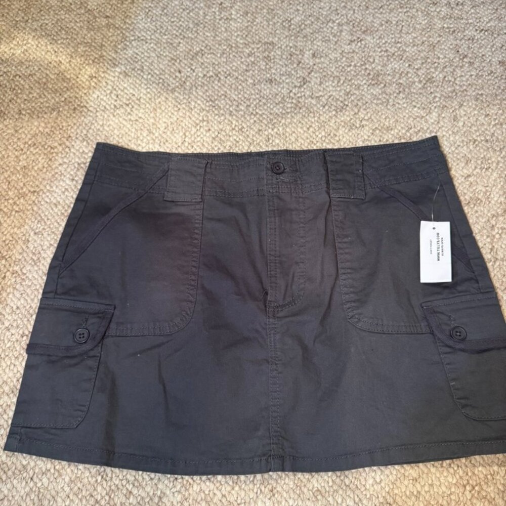 RSQ Womens Low Rise Cargo Mini Skirt - size 29